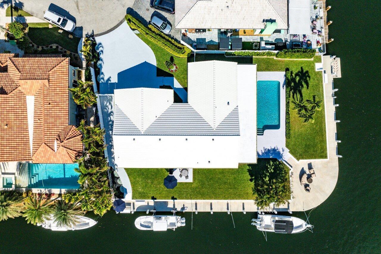 3020 NE 47th Street