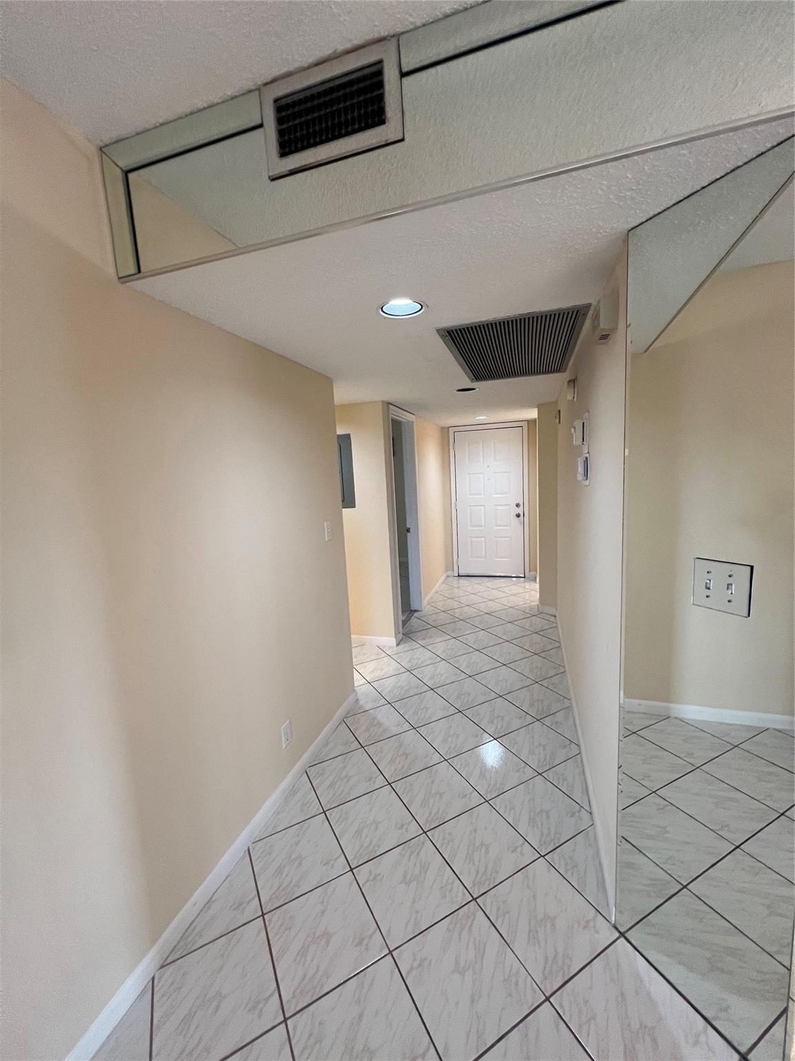 WYNMOOR - Residential