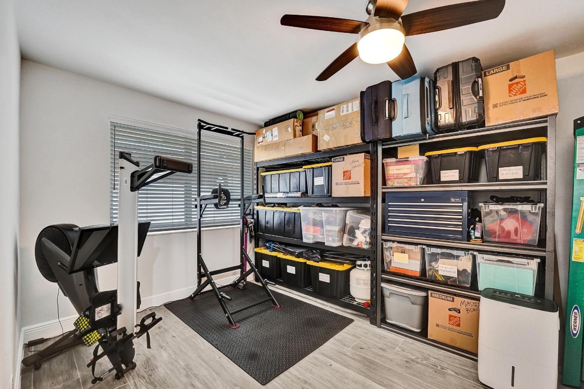 IMPERIAL POINT 2 SEC - Residential Lease