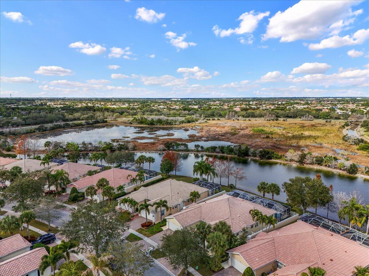 Villagewalk - Residential