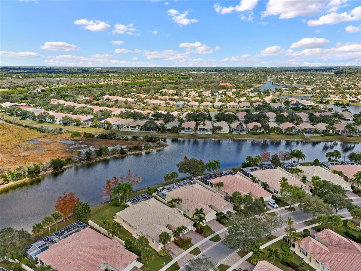 Villagewalk - Residential