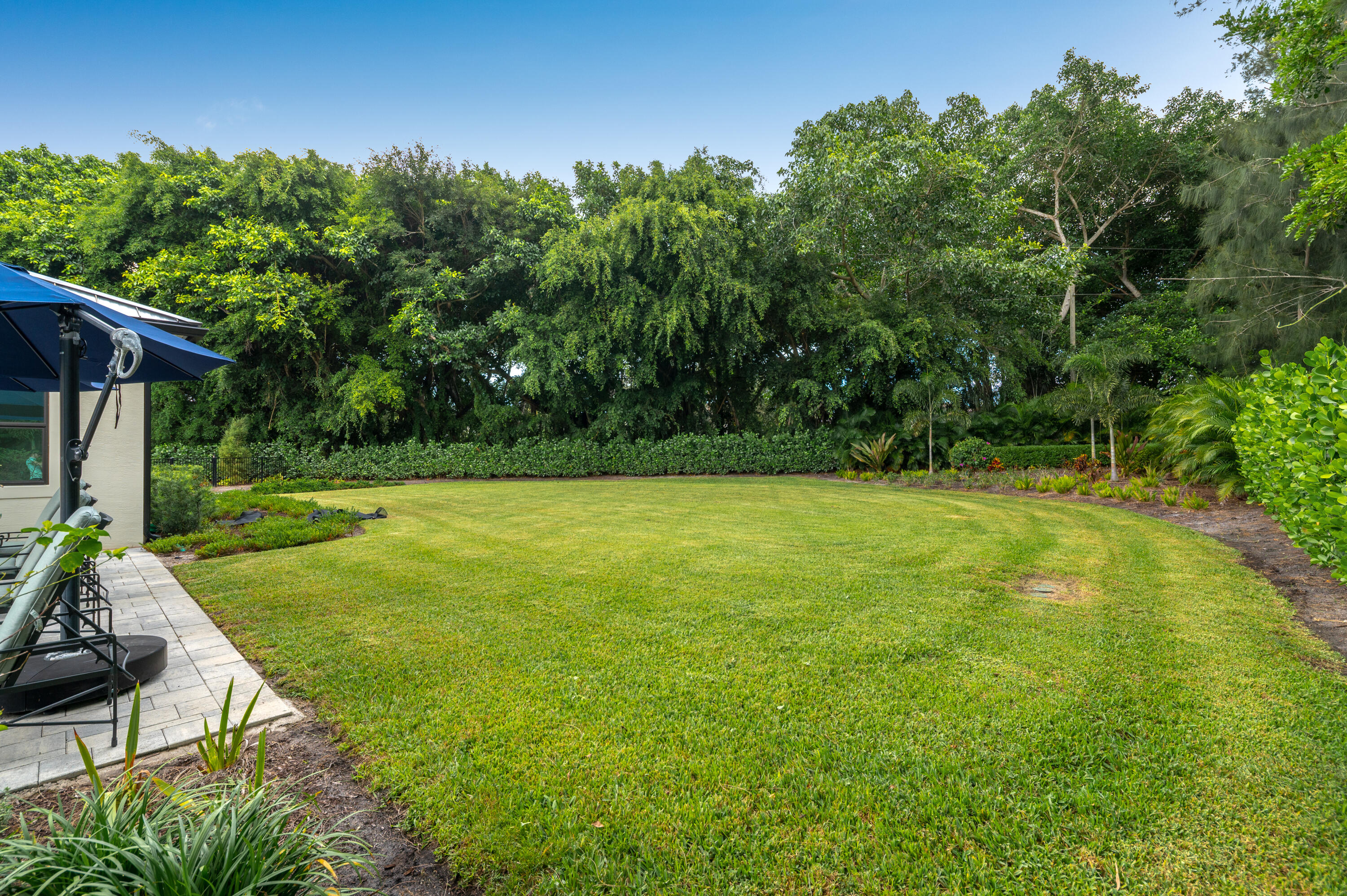 BANYAN TREE ESTATES - Residential