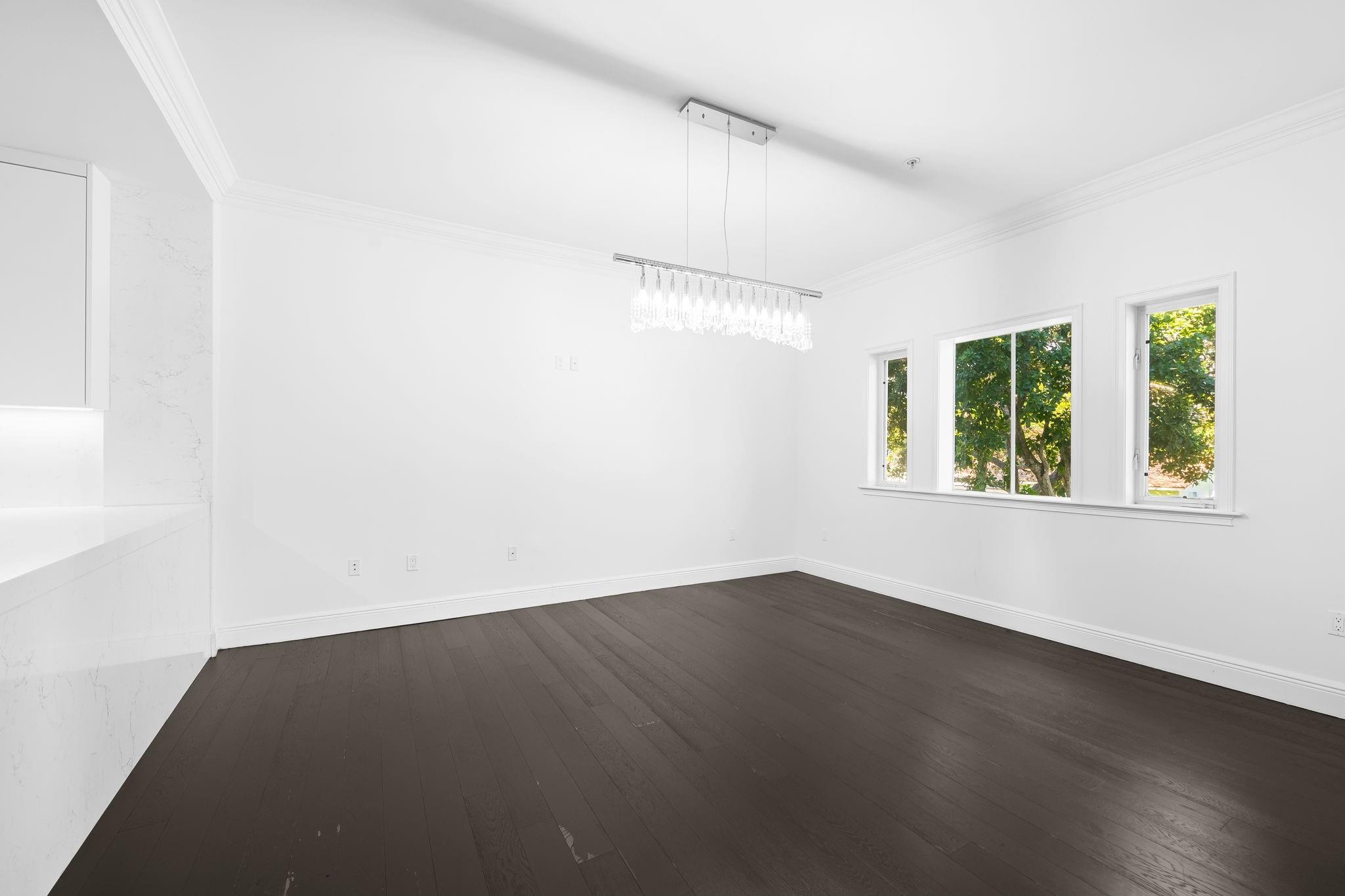 Fifth Avenue Place - Residential