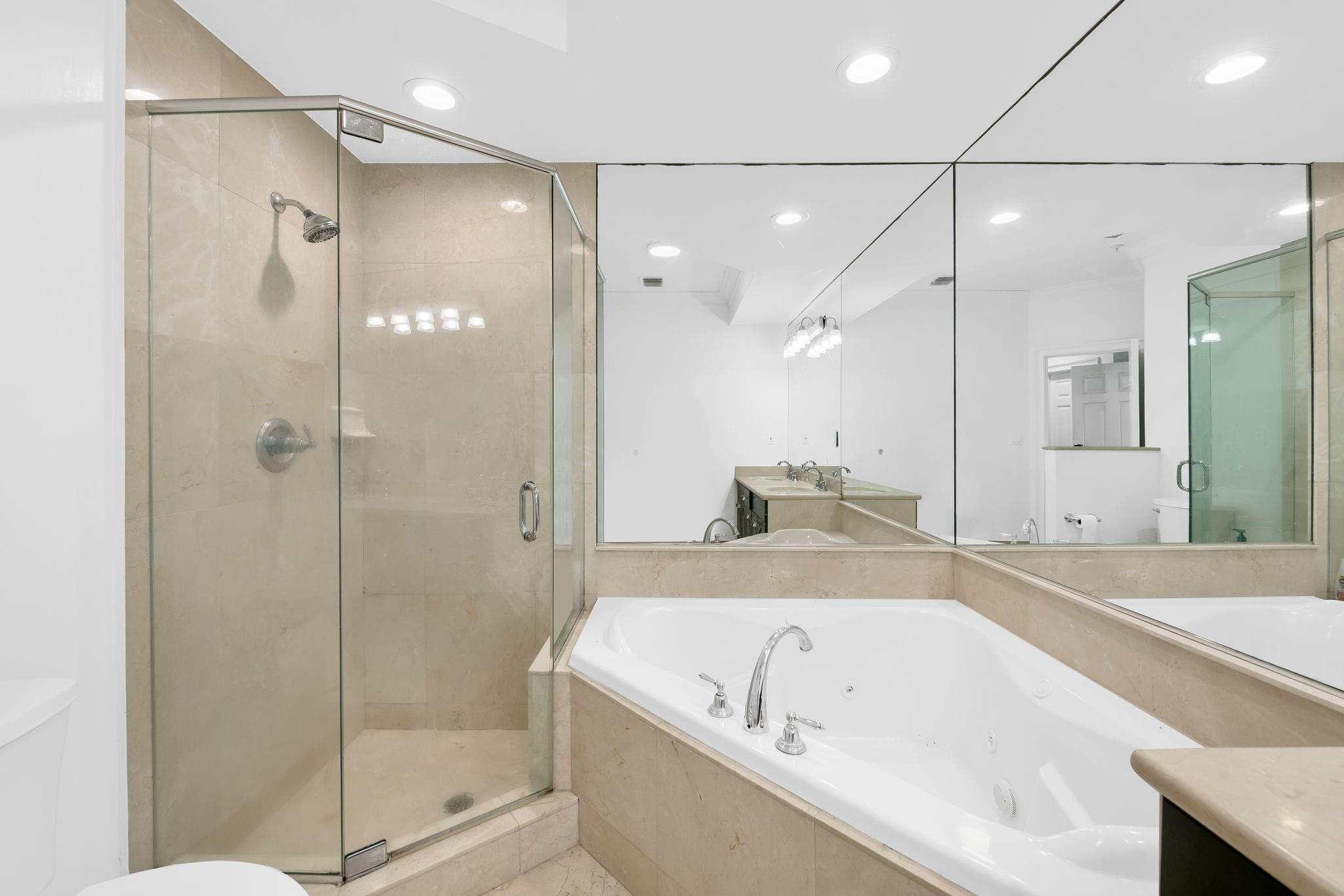 Fifth Avenue Place - Residential