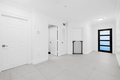 Tiny photo for 456 E Boca Raton Road, Boca Raton, FL 33432 (MLS # F10538486)