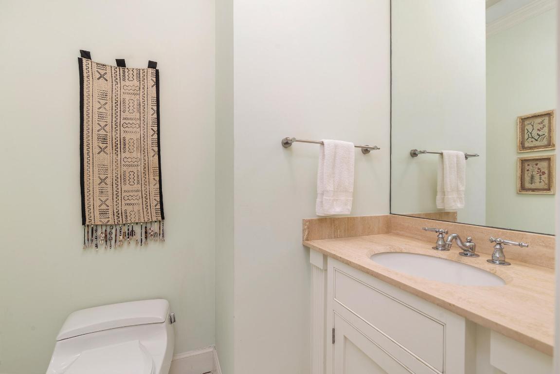 PLAZA PL IN - Residential