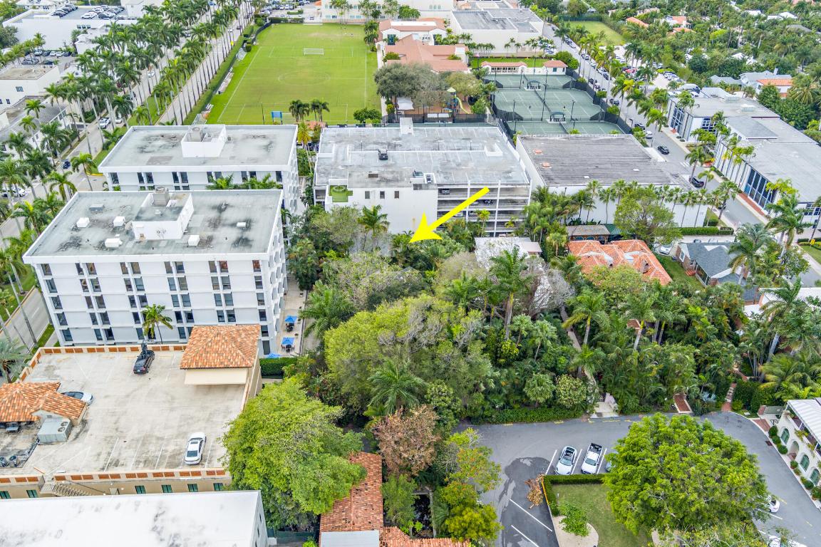 PLAZA PL IN - Residential