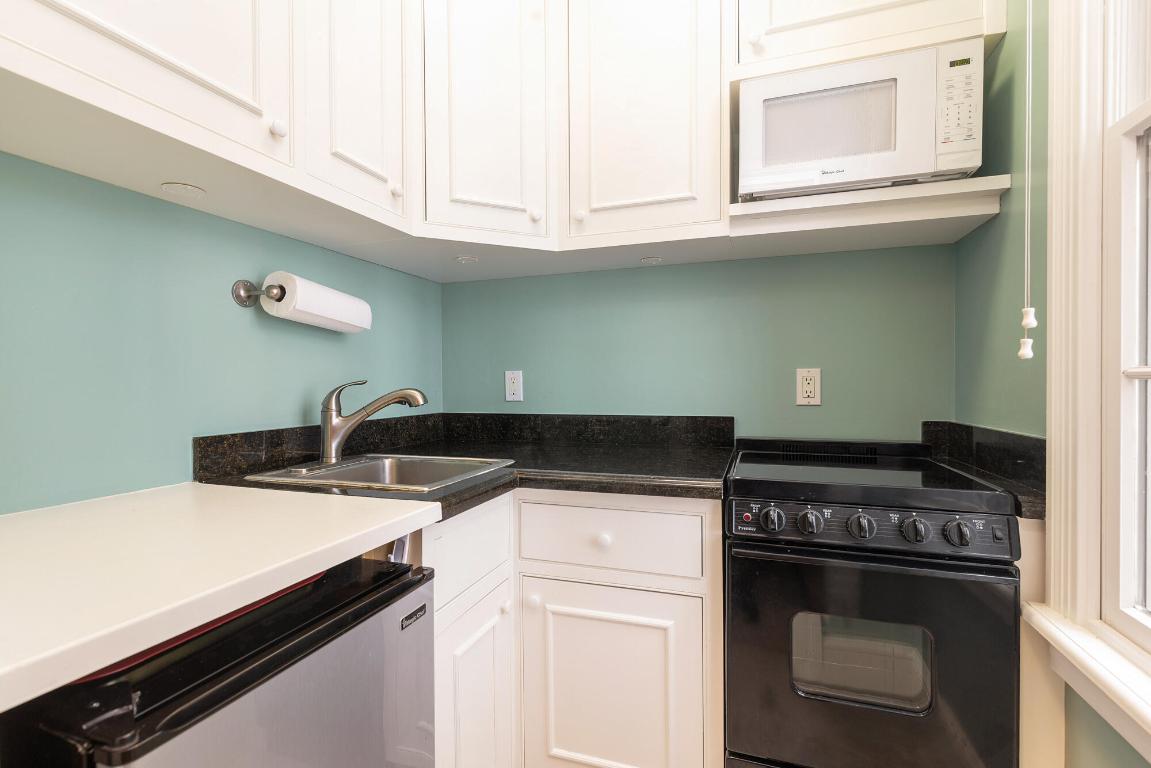 PLAZA PL IN - Residential