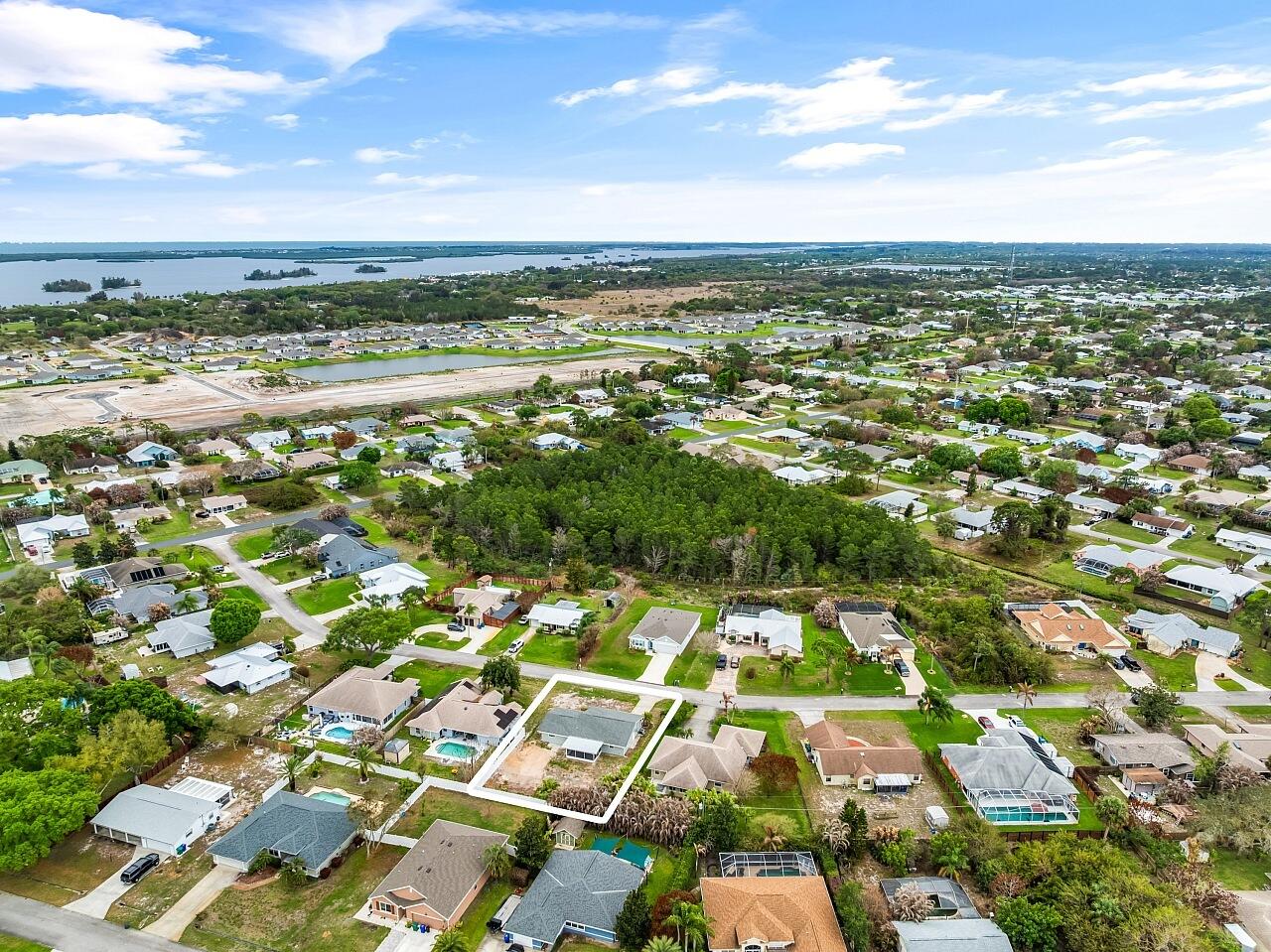 SEBASTIAN HIGHLANDS UNIT 15 - Residential