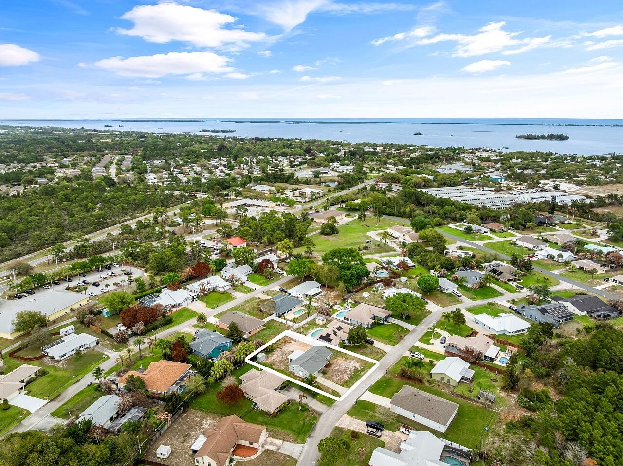 SEBASTIAN HIGHLANDS UNIT 15 - Residential