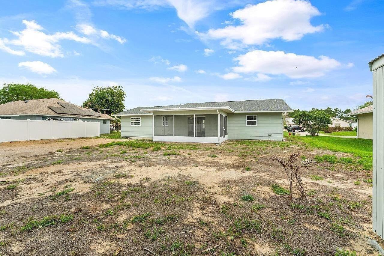 SEBASTIAN HIGHLANDS UNIT 15 - Residential