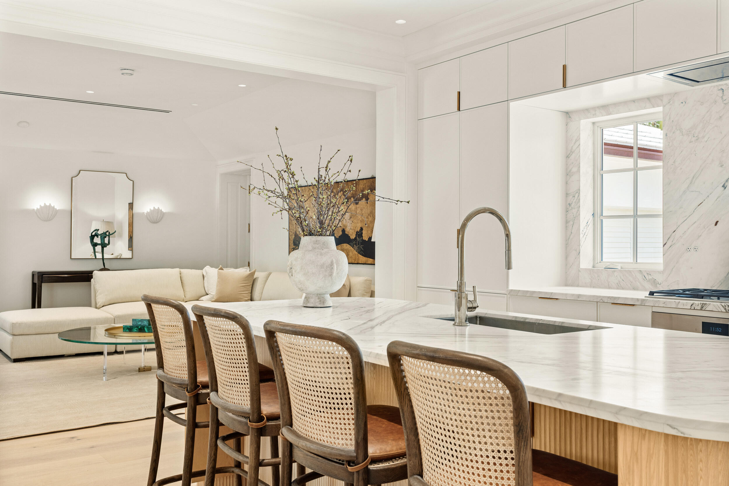 EAST SHORE - Residential Lease