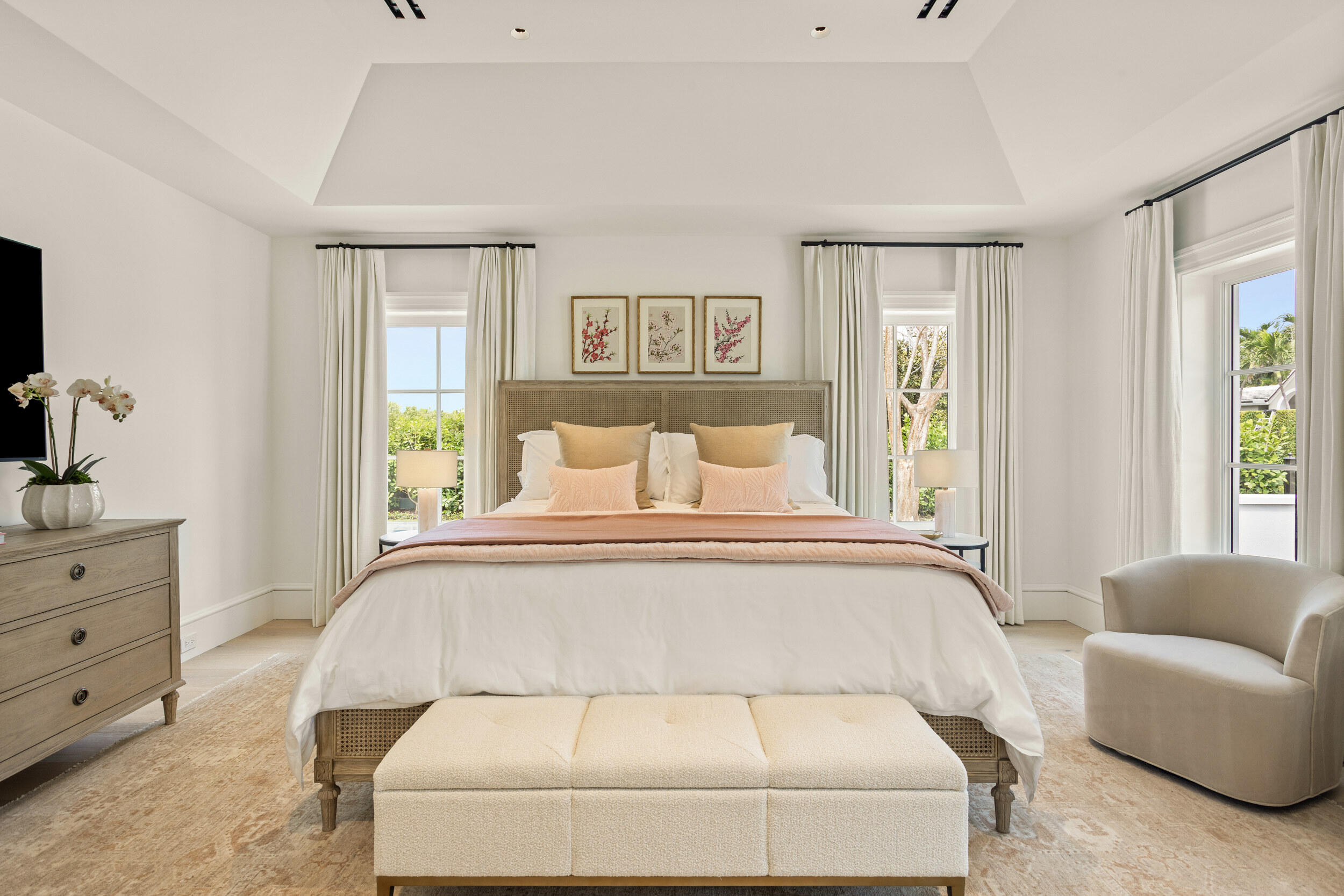 EAST SHORE - Residential Lease