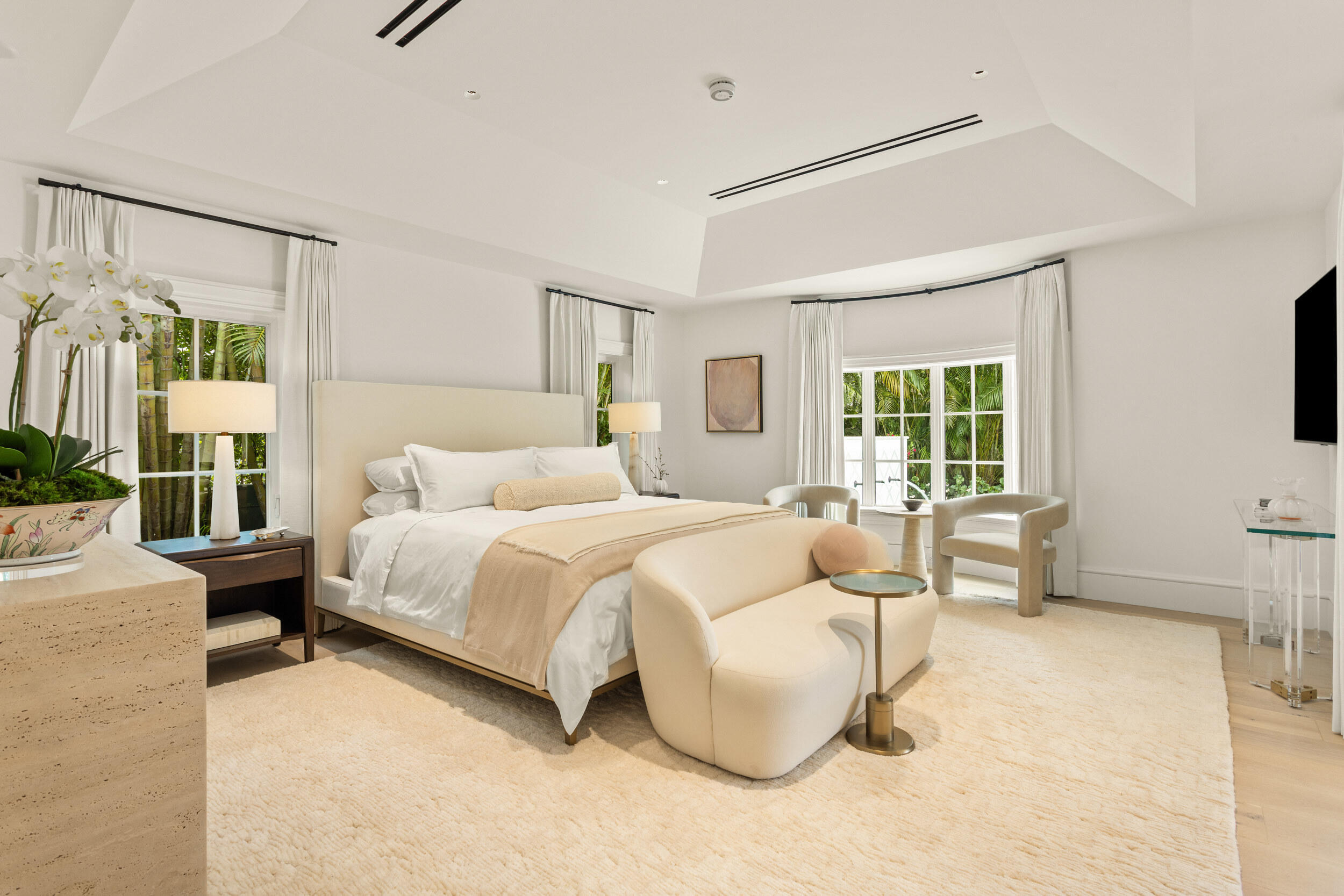 EAST SHORE - Residential Lease