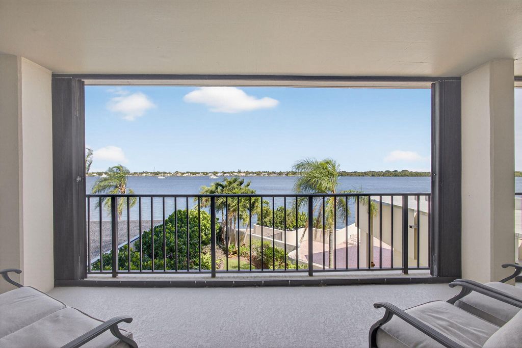 Photo of 130 Lakeshore Drive #323, North Palm Beach, FL 33408 (MLS # R11165413)