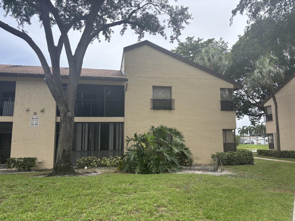 Photo of 3751 COCOPLUM Circle #3564, Coconut Creek, FL 33063 (MLS # B26065352)