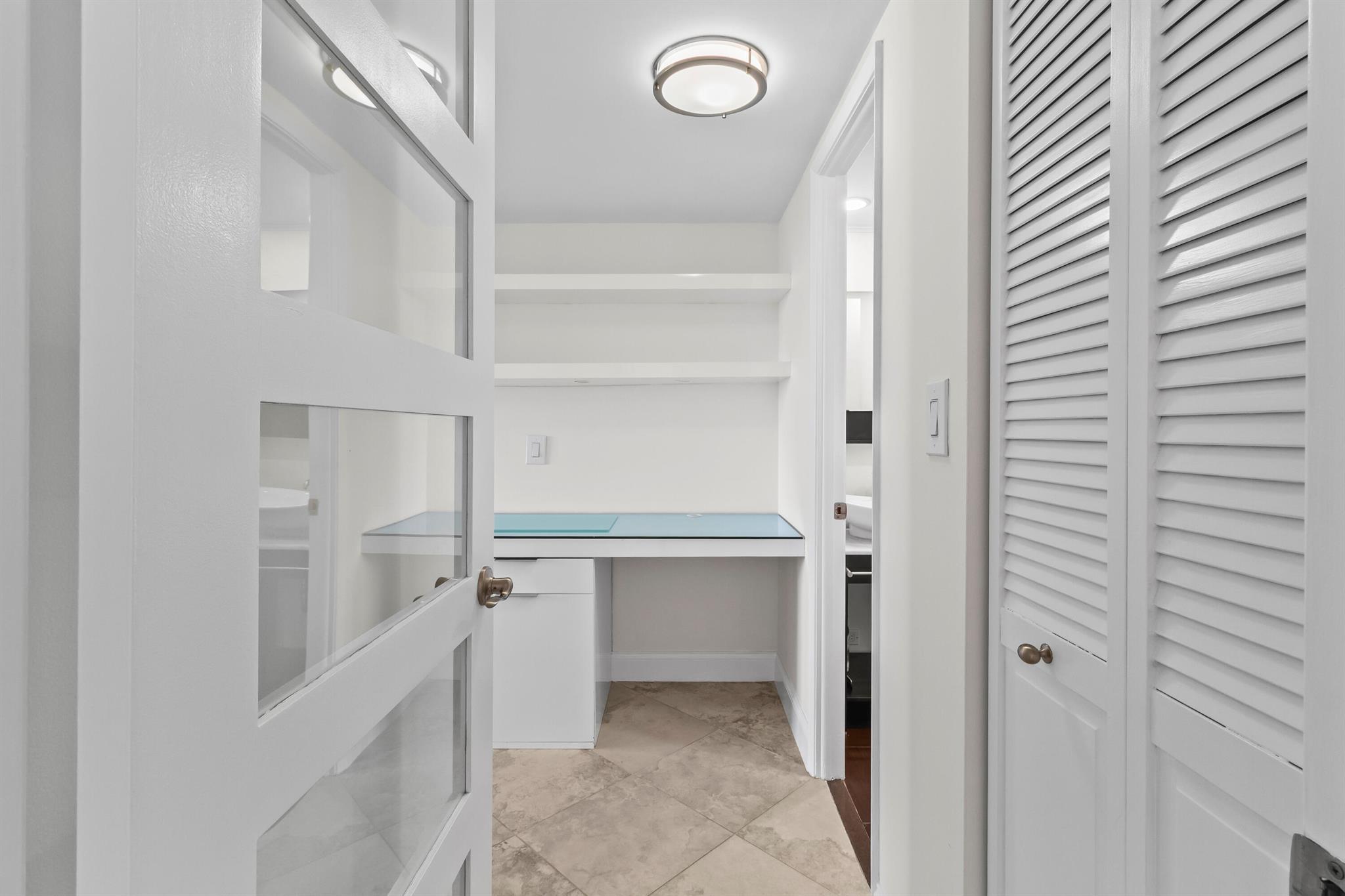 ADMIRALS PORT CONDO WEST - Residential