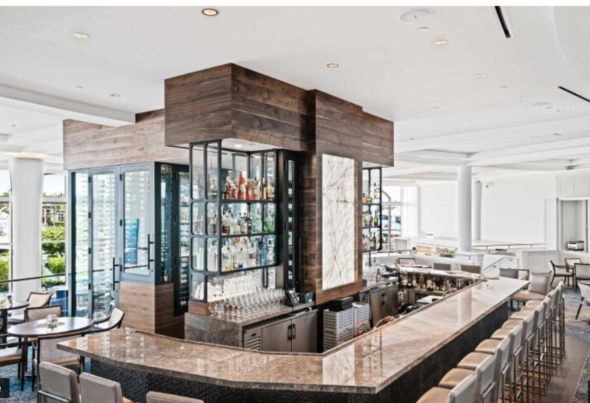 ADMIRALS COVE - Residential