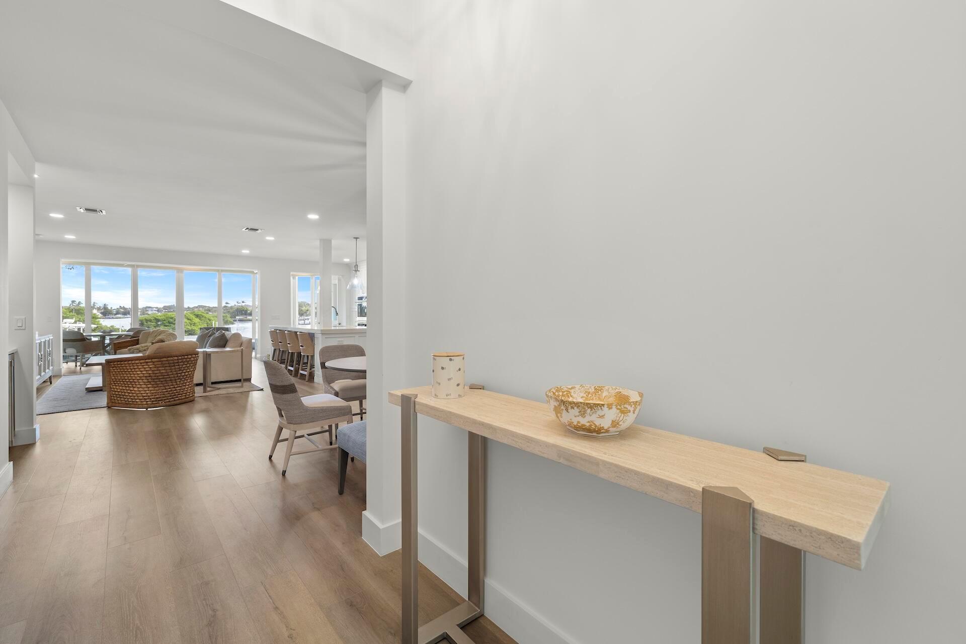 ADMIRALS COVE - Residential