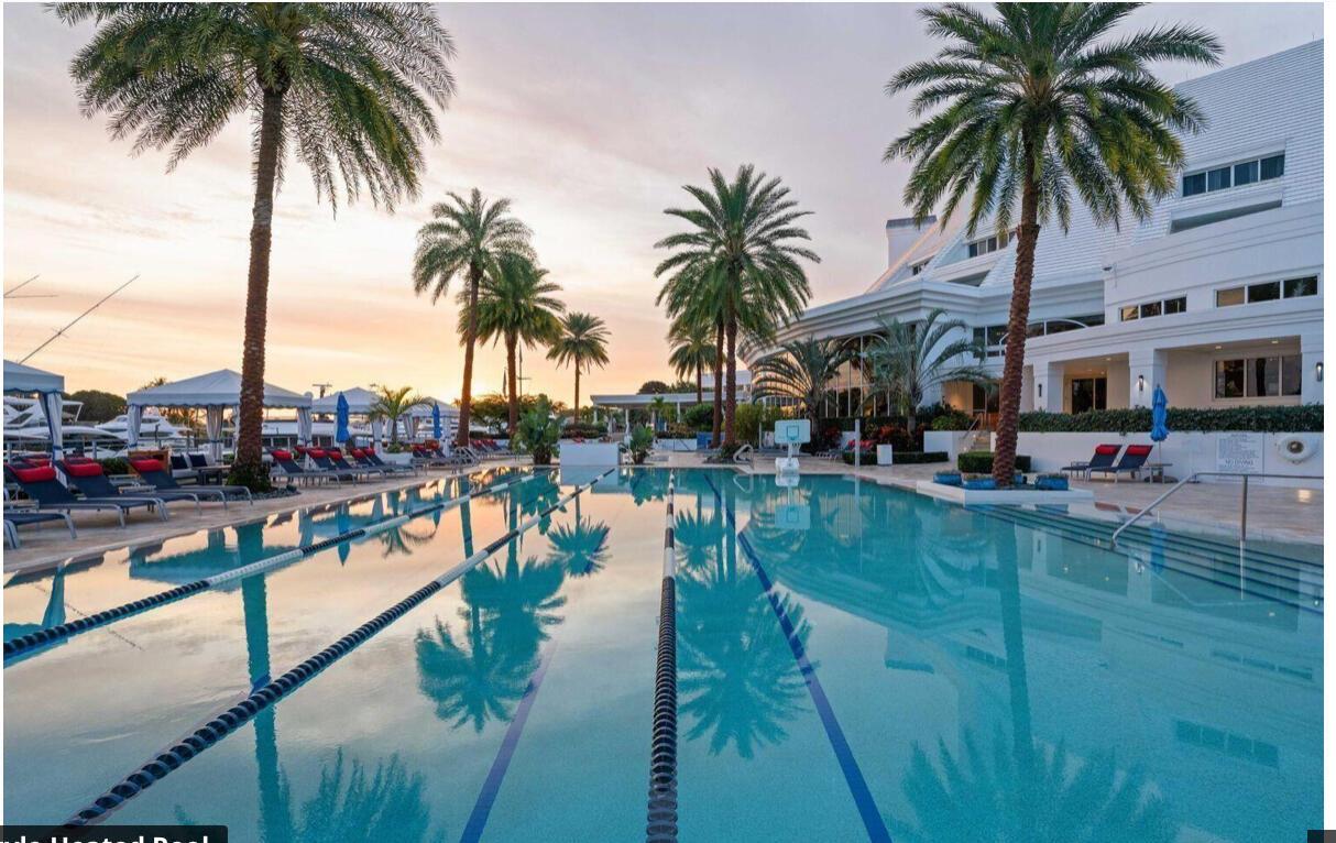 ADMIRALS COVE - Residential