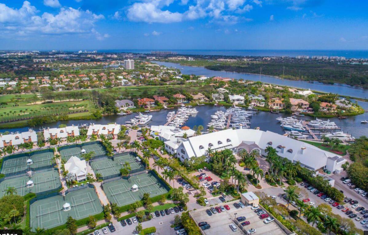 ADMIRALS COVE - Residential