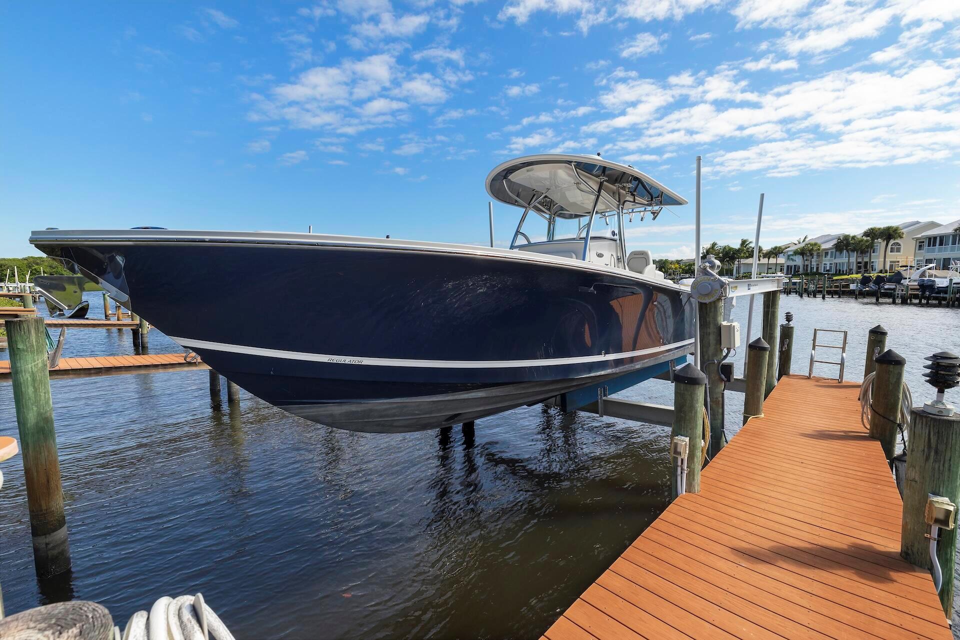 ADMIRALS COVE - Residential