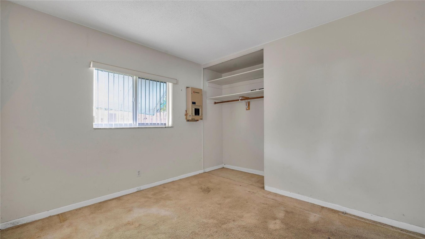 Lauderdale Lakes East Gat - Residential