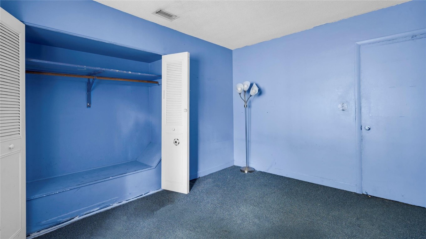 Lauderdale Lakes East Gat - Residential