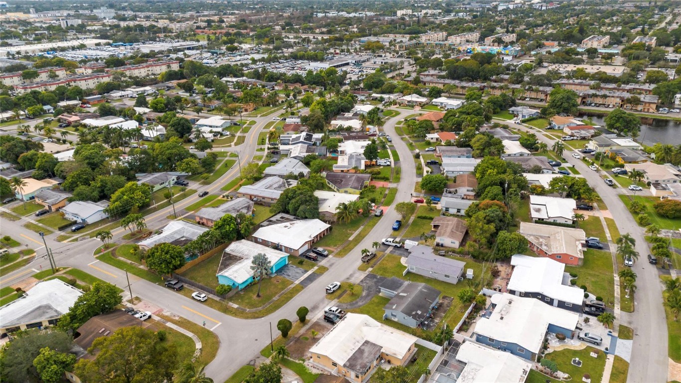 Lauderdale Lakes East Gat - Residential