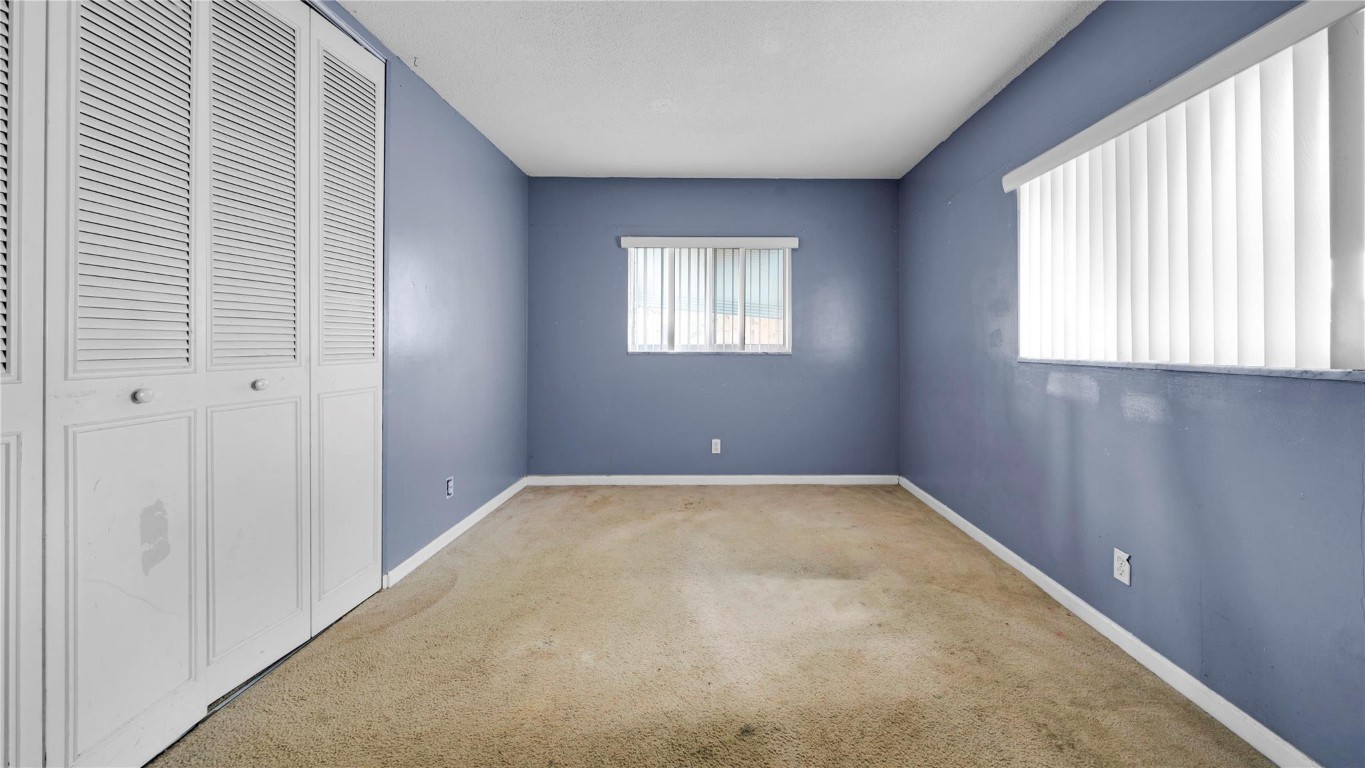 Lauderdale Lakes East Gat - Residential