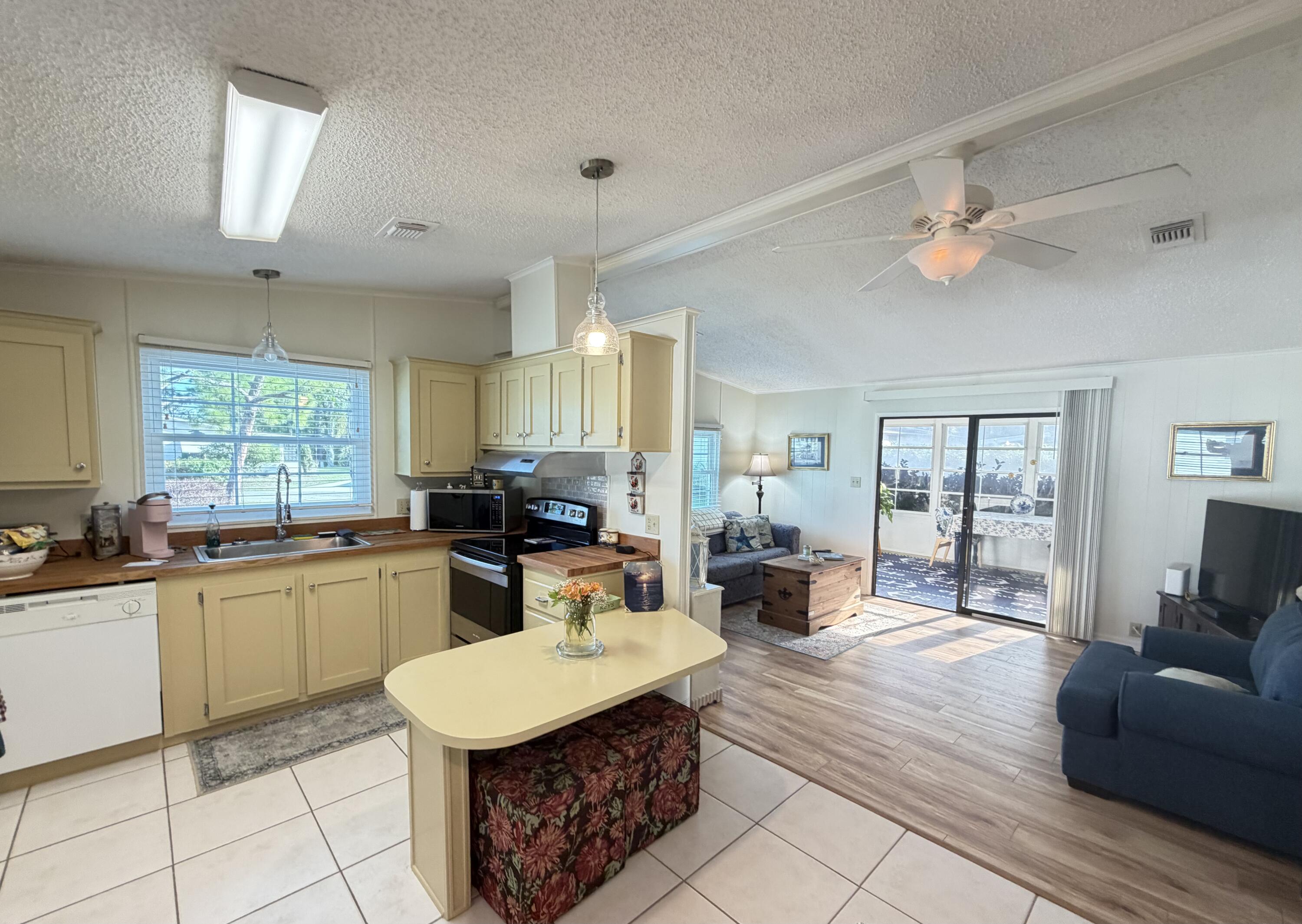 savanna club - Residential