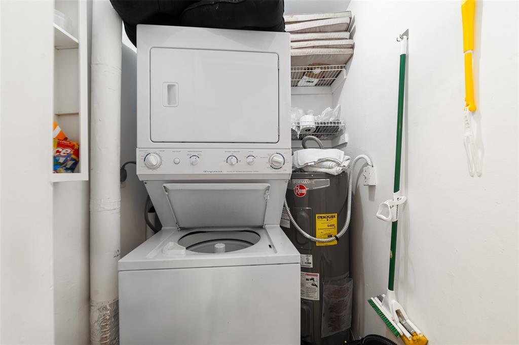 FAIRLAWN - Residential Lease