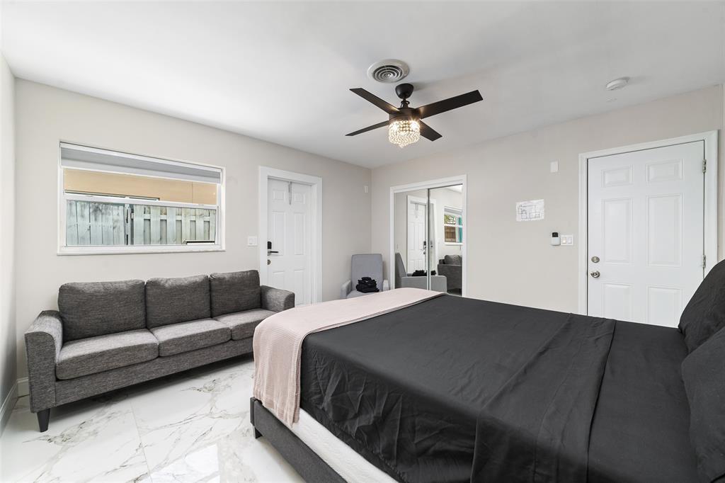 FAIRLAWN - Residential Lease