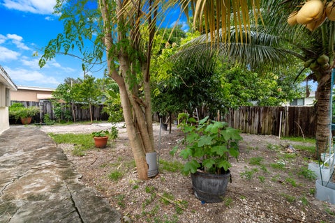 Tiny photo for 6635 Hope Street, Hollywood, FL 33024 (MLS # B26078836)
