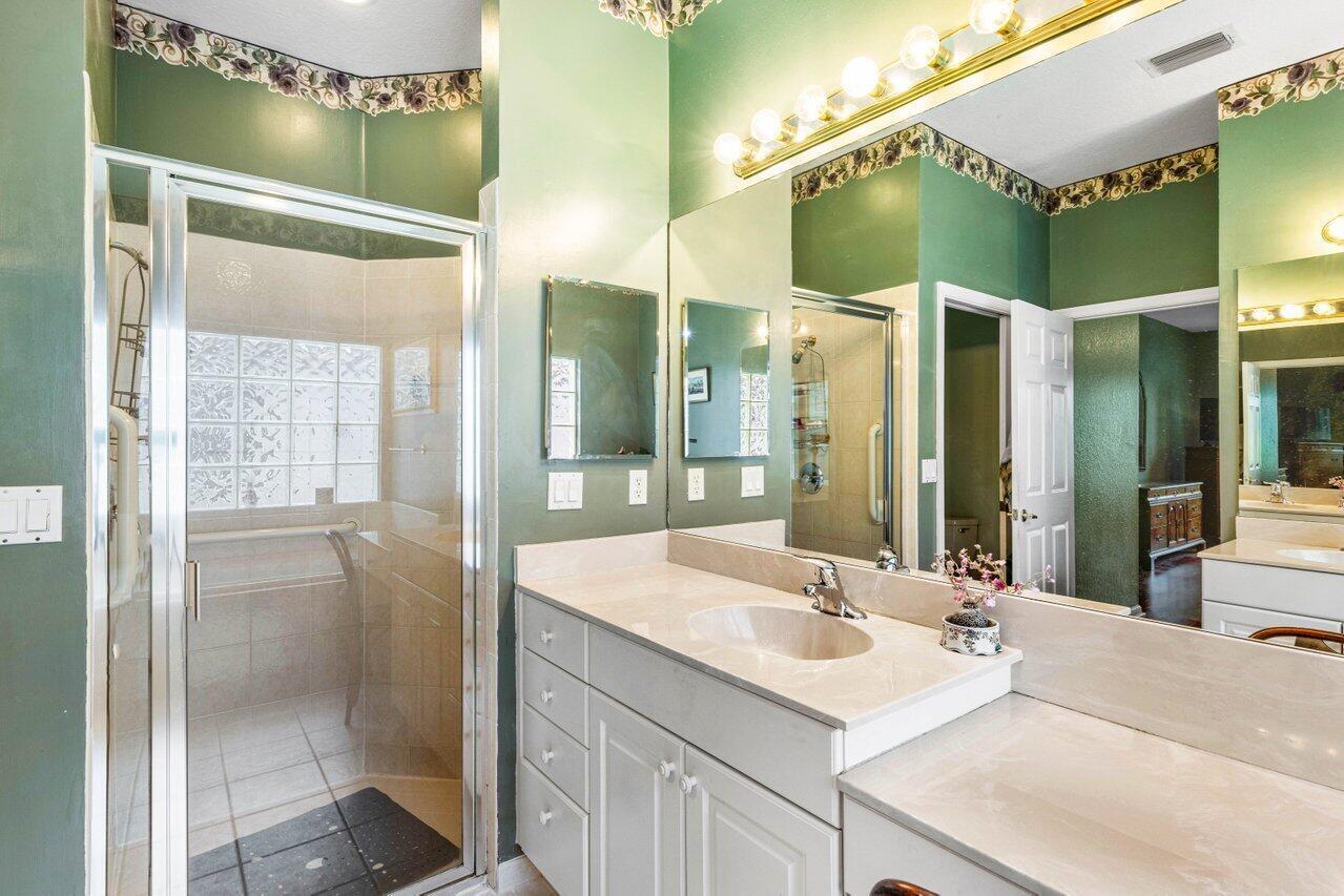 VENETIAN ISLES - Residential