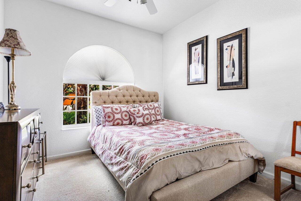 VENETIAN ISLES - Residential