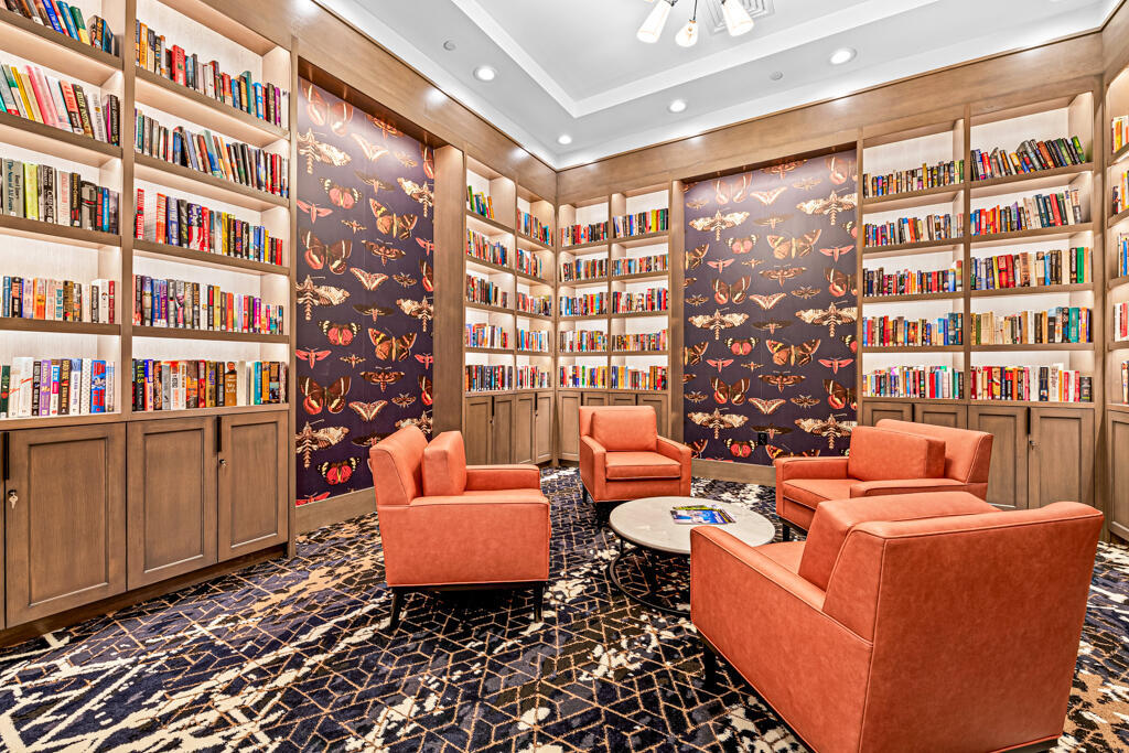 VENETIAN ISLES - Residential