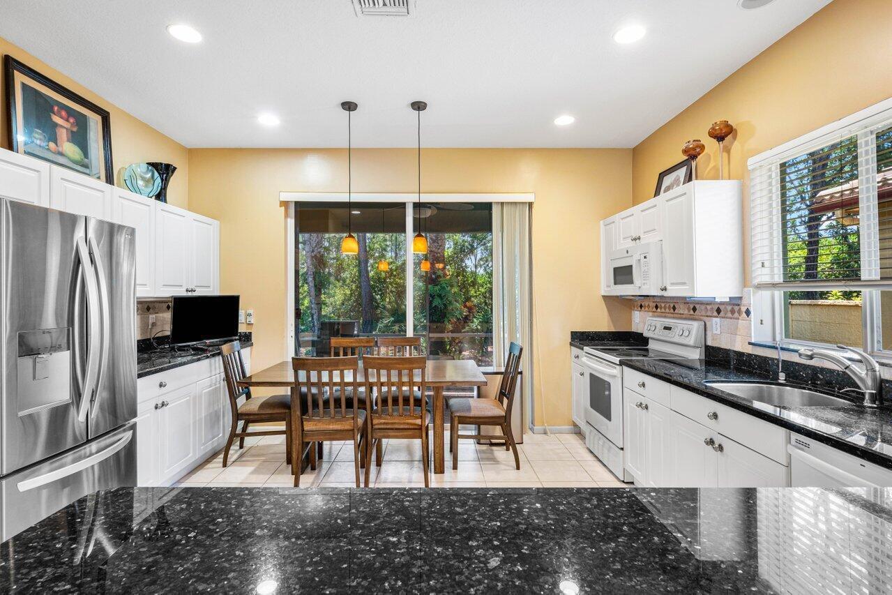 VENETIAN ISLES - Residential