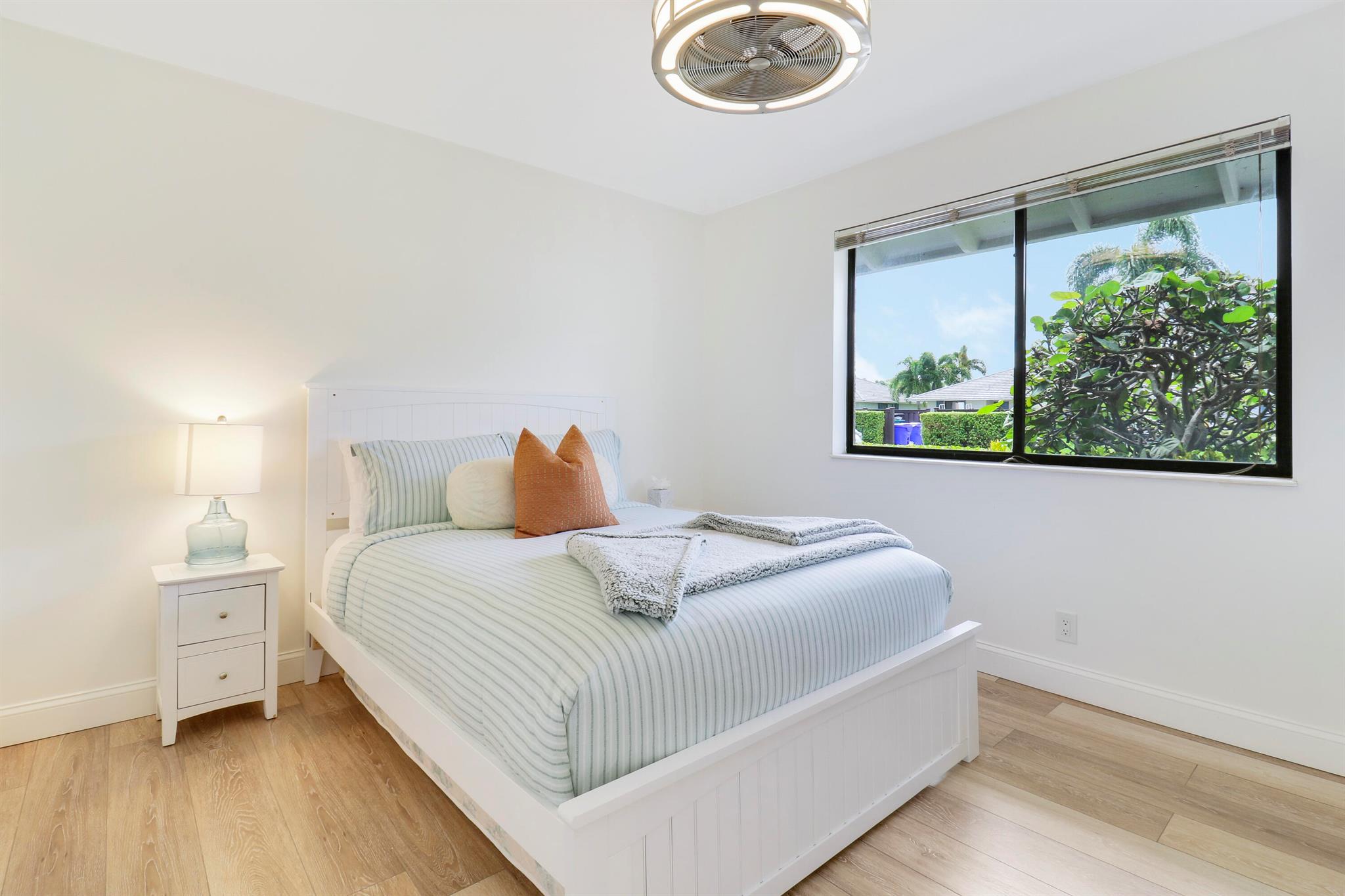 PGA CLUB COTTAGES - Residential Lease