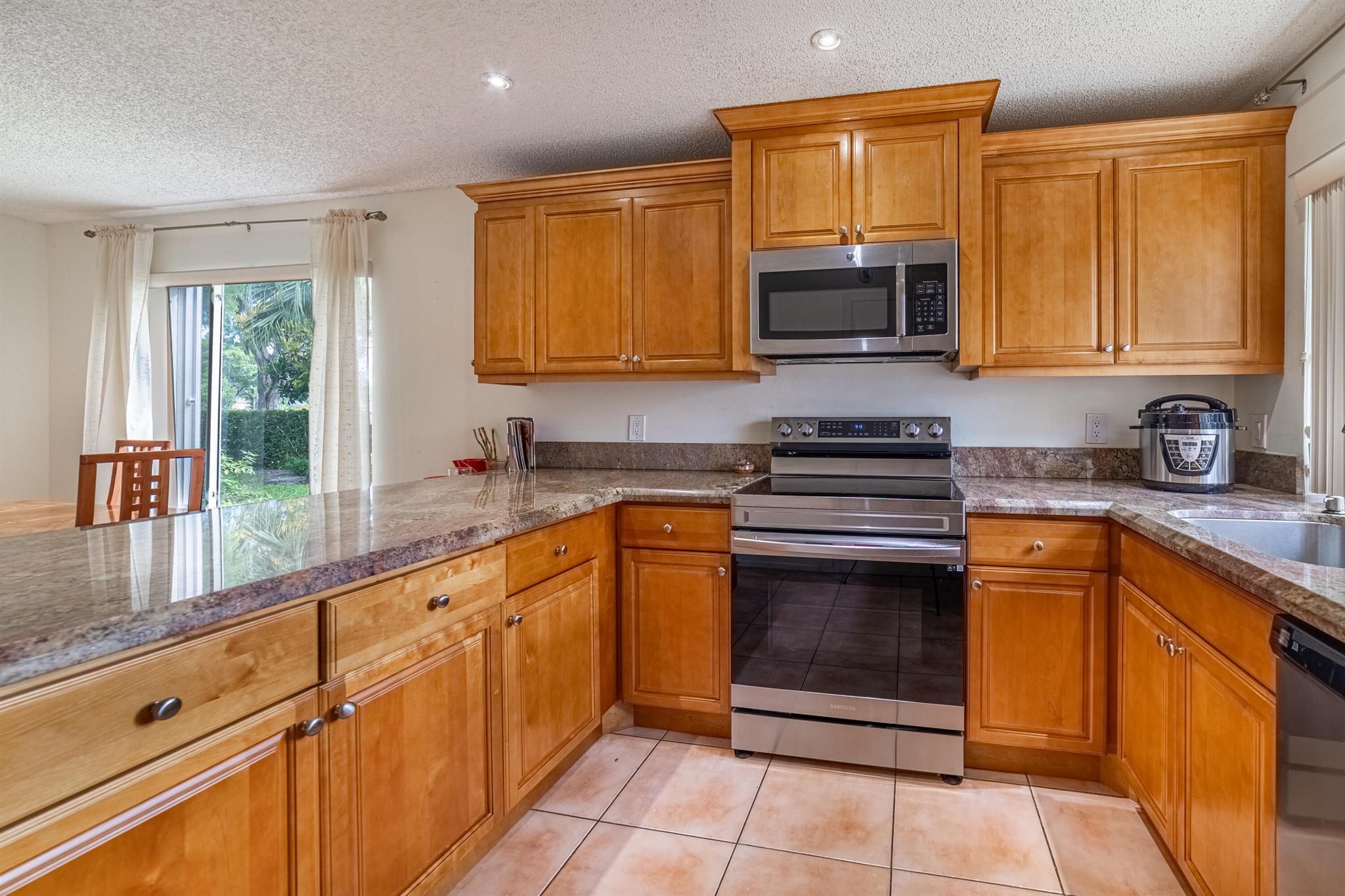 3421 Deer Creek Palladian Circle