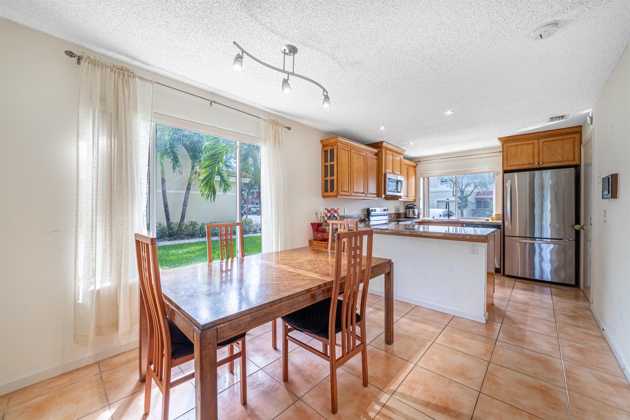 3421 Deer Creek Palladian Circle