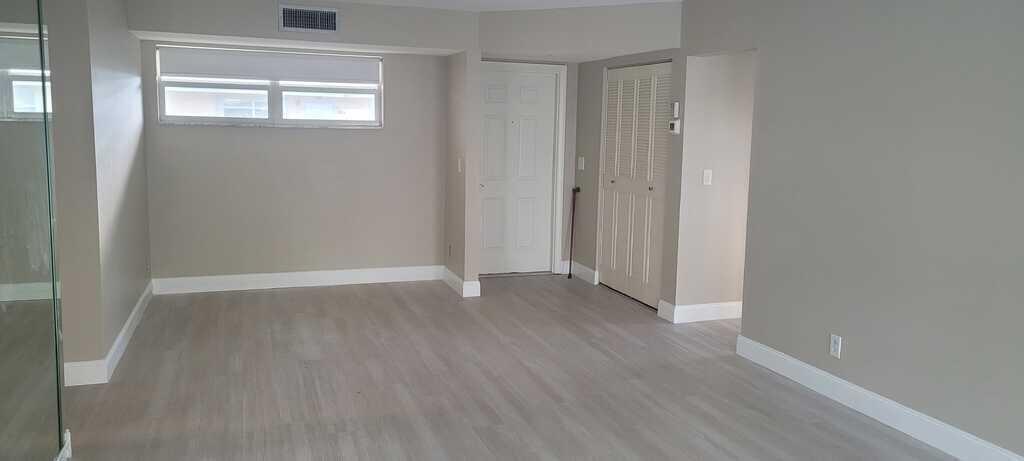 COLONIAL CLUB SECTION I - Residential