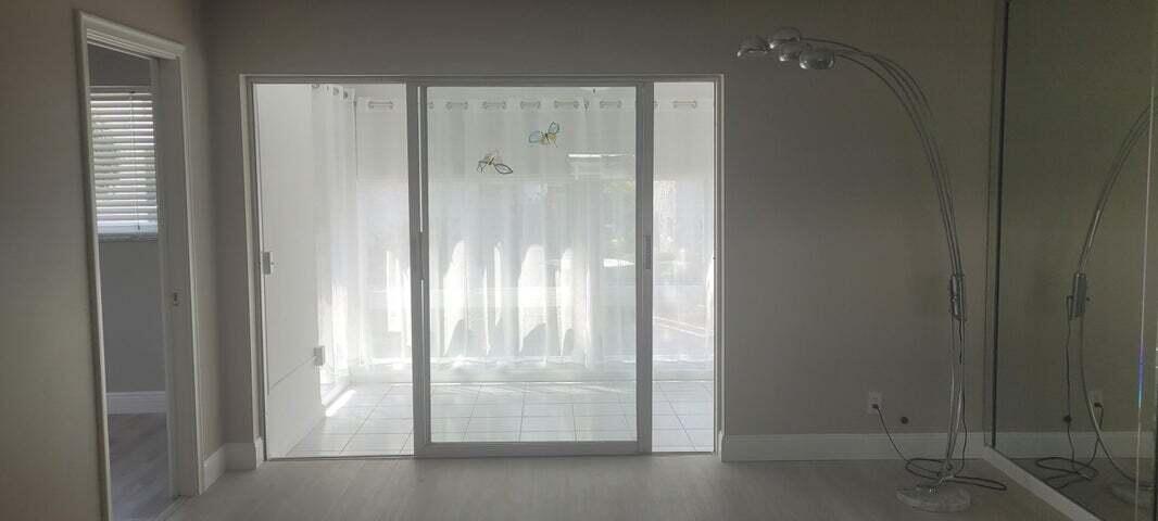 COLONIAL CLUB SECTION I - Residential