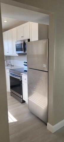 COLONIAL CLUB SECTION I - Residential