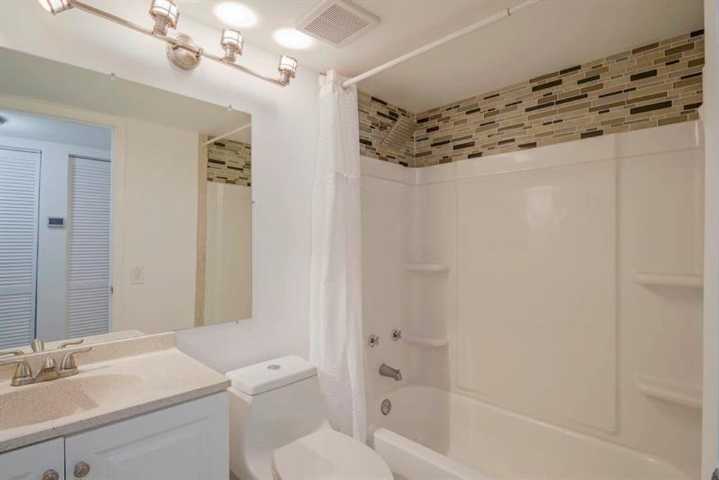 Photo of 661 Waterside Drive, Hypoluxo, FL 33462 (MLS # B26008867)
