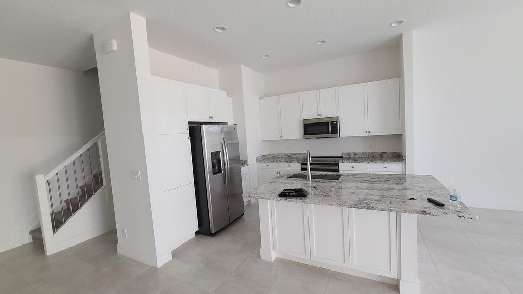 Photo of 4924 Pointe Midtown Way #21, Palm Beach Gardens, FL 33418 (MLS # R10754002)