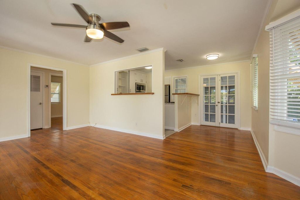 Photo of 219 11th Avenue Ave S, Lake Worth Beach, FL 33460 (MLS # R11119977)