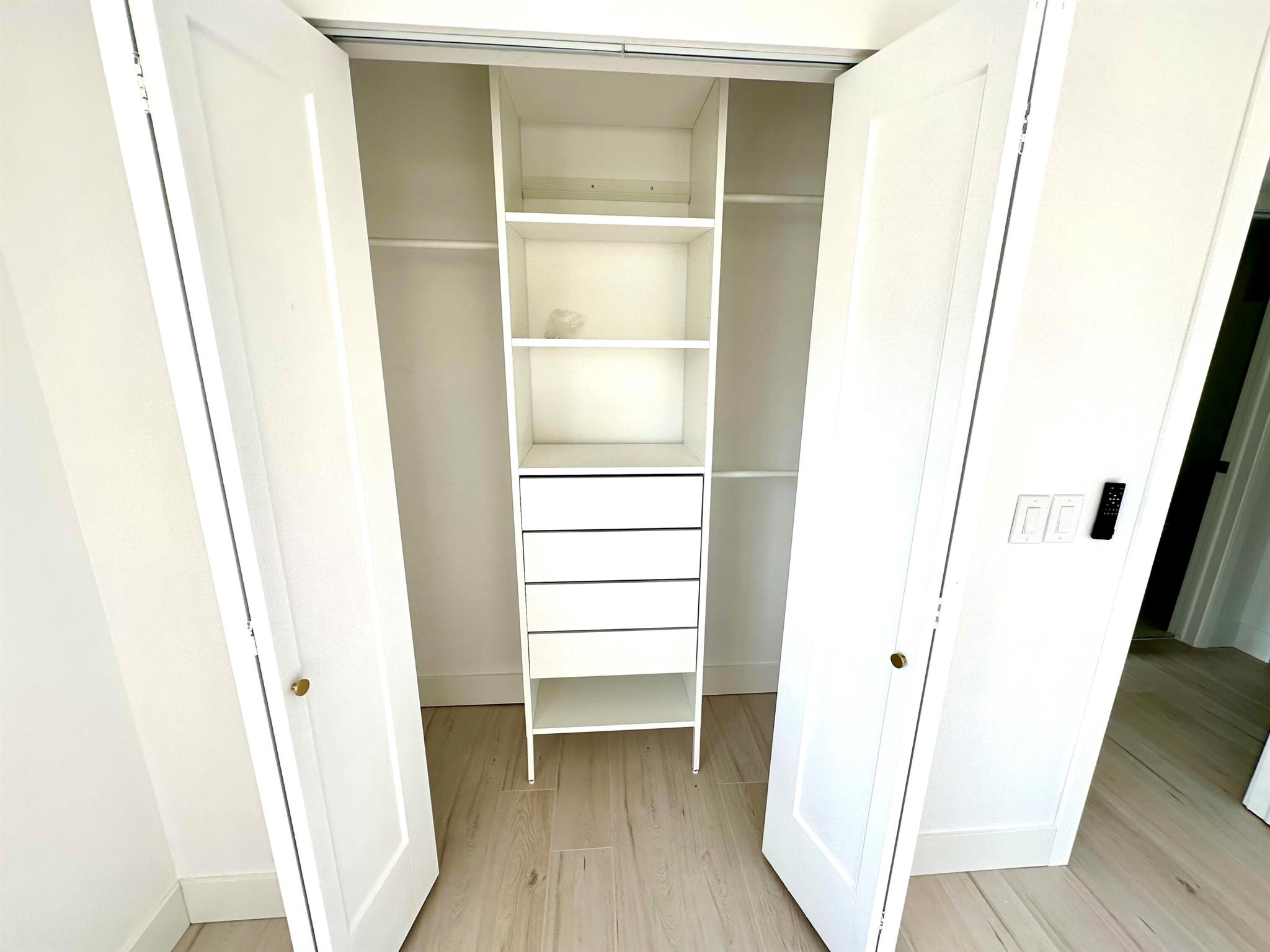 SHEFFIELD CONDOS A TO Q - Residential