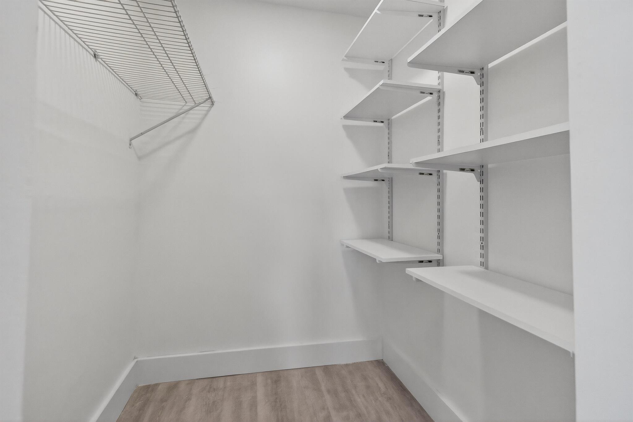 DELRAY TOWN OF - Residential Lease