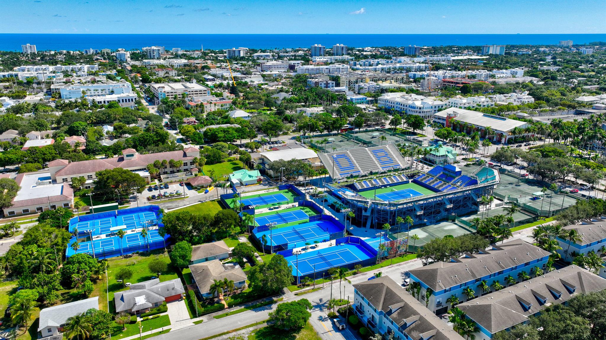 DELRAY TOWN OF - Residential Lease